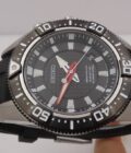 Seiko Sportura Kinetic Air Divers 200m SKA511P2 NEW BOX & PAPERS