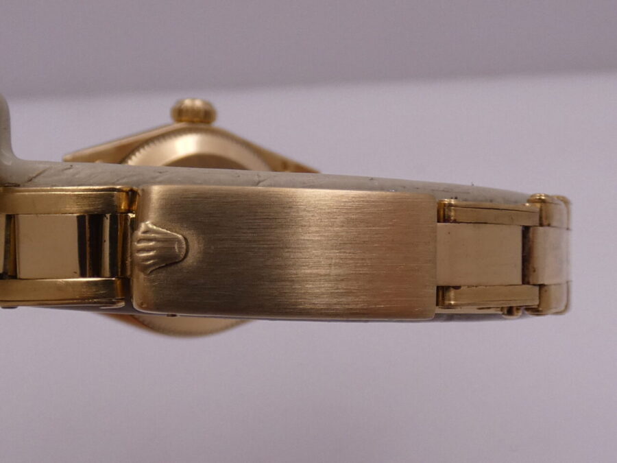 Rolex Datejust Lady 6517 Oro 18 Kt Textured Dial ANNO 1971 Automatico Bracciale a Rivetti - immagine 11