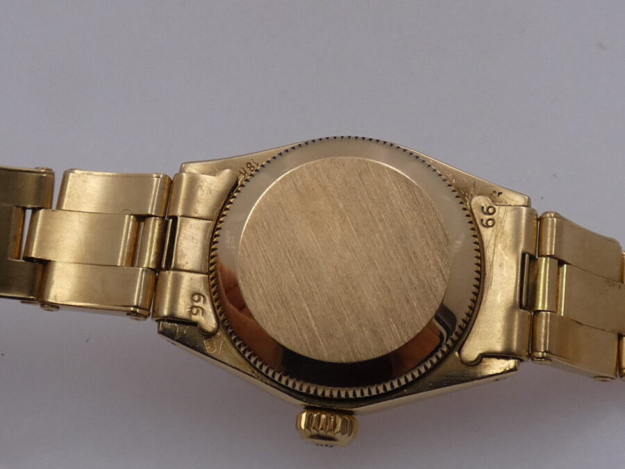Rolex Datejust Lady 6517 Oro 18 Kt Textured Dial ANNO 1971 Automatico Bracciale a Rivetti - immagine 14