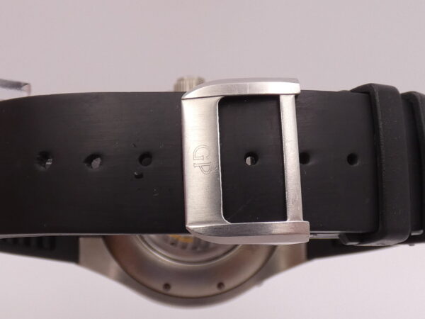 Cronografo Girard Perregaux Laureato Evo 3 80180 Titanio BOX & PAPERS Automatico