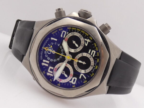 Cronografo Girard Perregaux Laureato Evo 3 80180 Titanio BOX & PAPERS Automatico