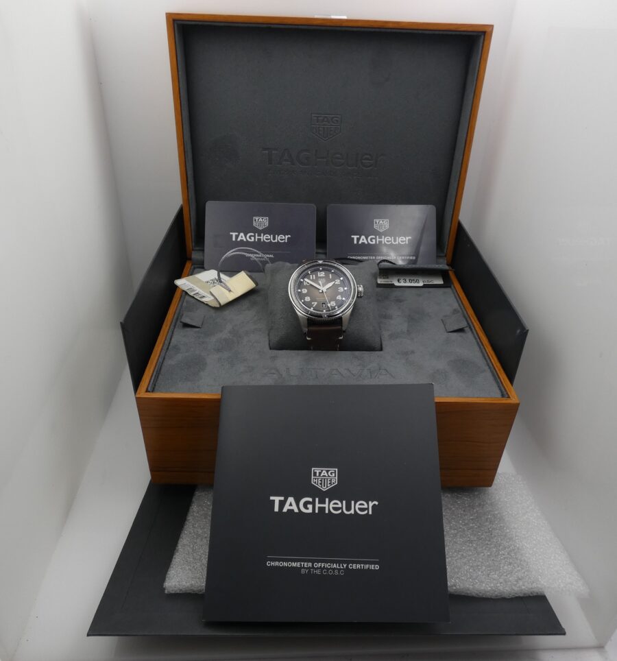 Tag Heuer Autavia Automatic Chronometer WBE5114 NEW FULL SET Anno 2023 Acciaio - immagine 11