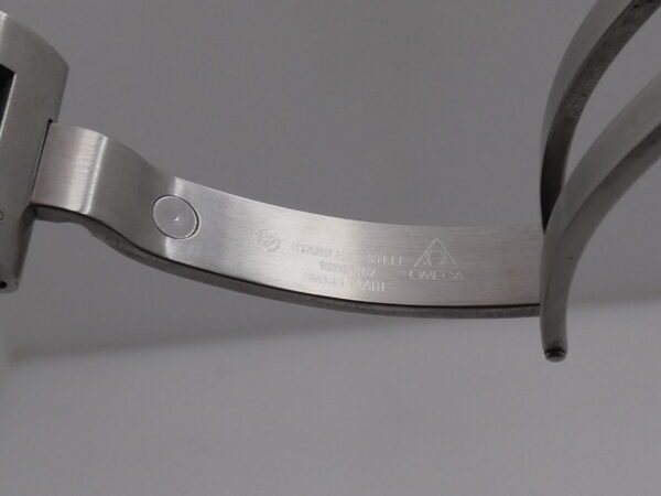 Cronografo Omega Speedmaster Broad Arrow Olympic 3556.50.00 ANNO 2004 With Papers Braccialato