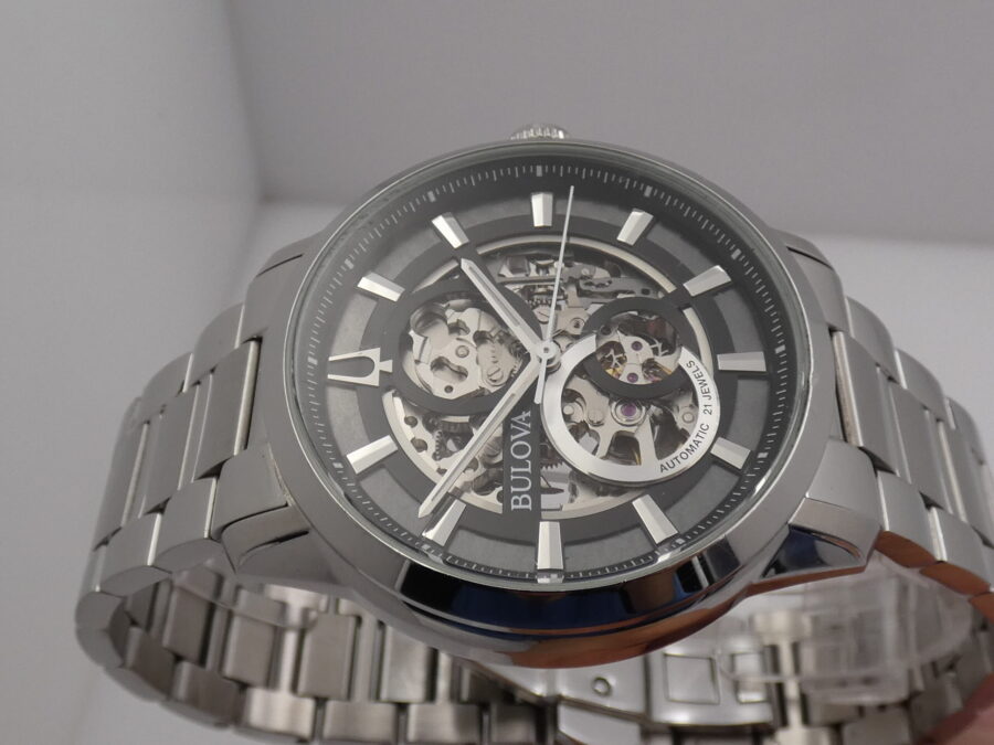 Bulova Sutton Skeleton 96A208 BOX & PAPERS Anno 2019 Acciaio Automatico