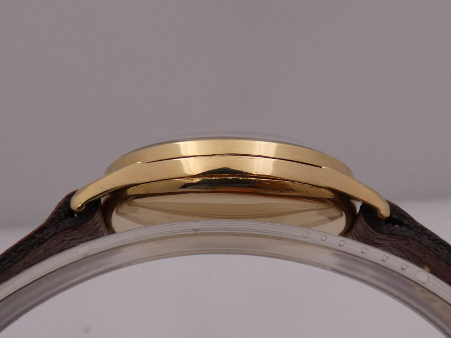 Universal Geneve Vintage 5949 Oro 18 Kt ANNO 1937 Carica Manuale - immagine 12