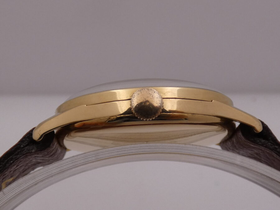 Universal Geneve Vintage 5949 Oro 18 Kt ANNO 1937 Carica Manuale - immagine 13