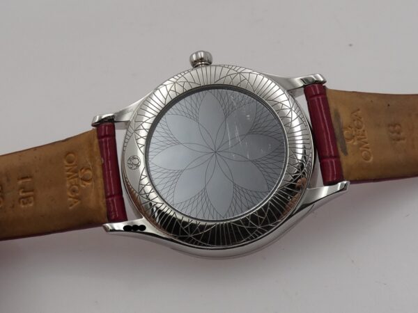 Omega De Ville Trésor 36 mm Diamonds Bezel Red Indexes Anno 2011 Ladies Watch