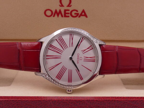 Omega De Ville Trésor 36 mm Diamonds Bezel Red Indexes Anno 2011 Ladies Watch