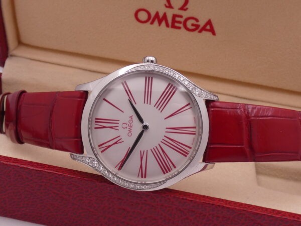 Omega De Ville Trésor 36 mm Diamonds Bezel Red Indexes Anno 2011 Ladies Watch