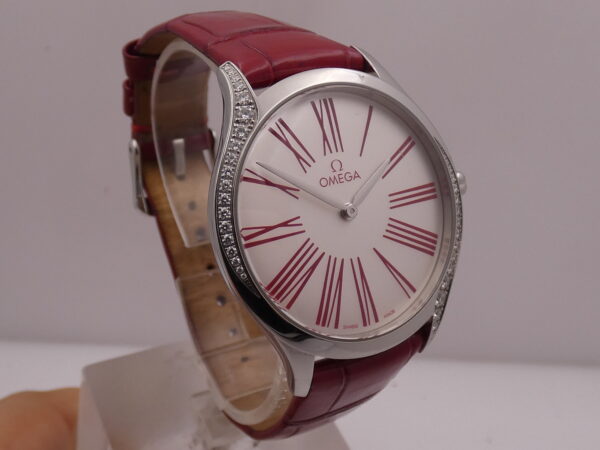 Omega De Ville Trésor 36 mm Diamonds Bezel Red Indexes Anno 2011 Ladies Watch