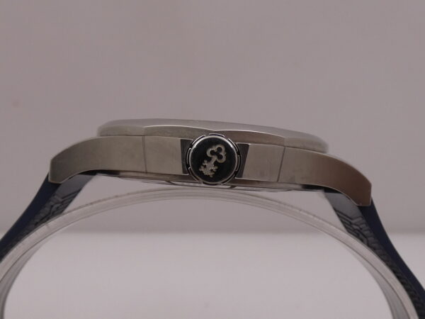 Corum Admiral's Cup Legend 42mm 01.0090 BOX & PAPERS Automatico Acciaio