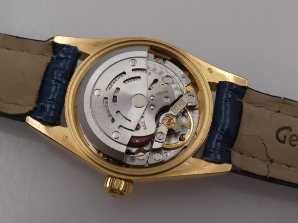 Rolex Oyster Perpetual Lady 76188 18 Kt Solid Gold YEAR 1999 Automatic Winding