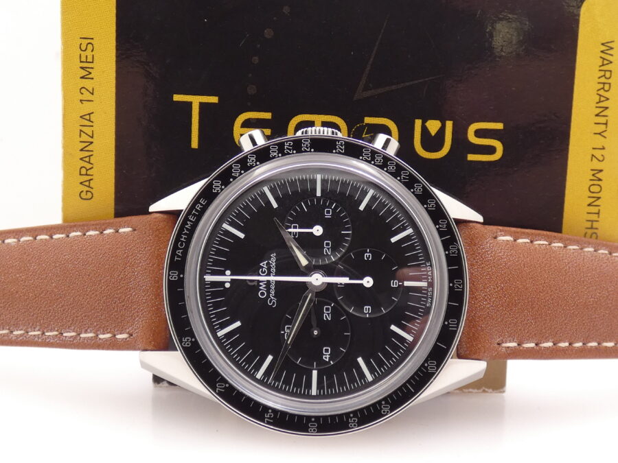 Omega Speedmaster Professional Moonwatch FOIS First Omega in Space BOX&PAPERS LIKE NEW Acciaio ANNO 2020 Manuale - immagine 2