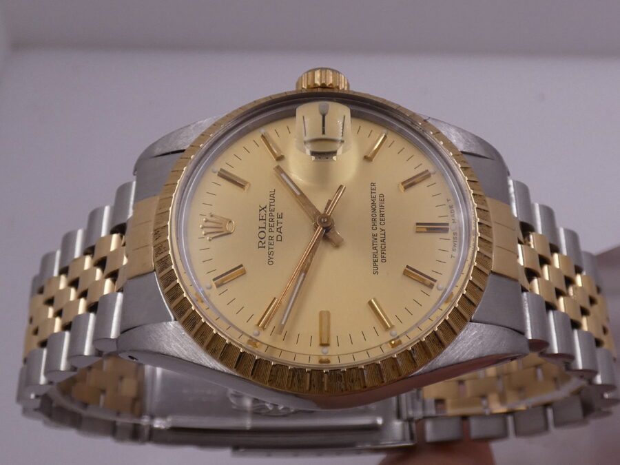Rolex Oyster Perpetual Date15053 Steel & 18 Kt Gold WITH PAPERS Serviced in Rolex Year 1986
