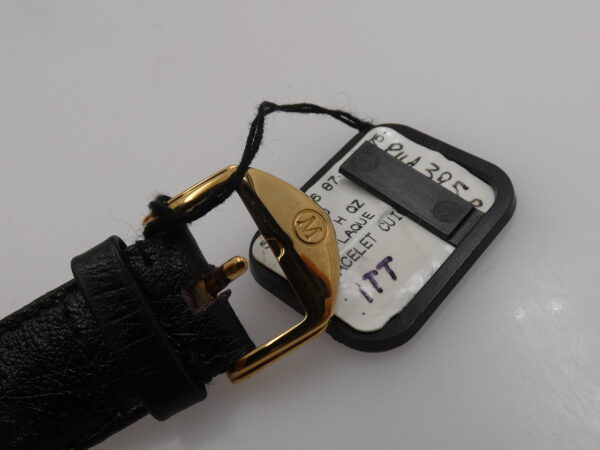 Movado Museum Bubble 37mm NEW OLD STOCK 18 Kt G.F BOX & PAPERS Years '90 Never Worn