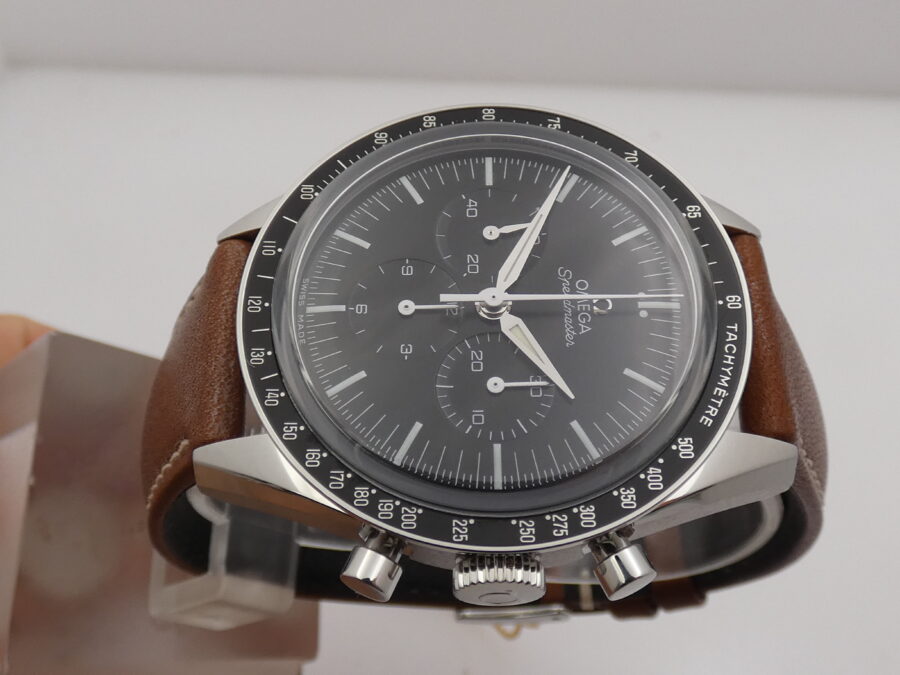Omega Speedmaster Professional Moonwatch FOIS First Omega in Space BOX&PAPERS LIKE NEW Acciaio ANNO 2020 Manuale - immagine 3