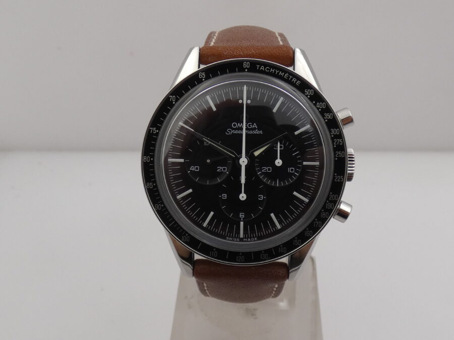 Omega Speedmaster Professional Moonwatch FOIS First Omega in Space BOX&PAPERS LIKE NEW Acciaio ANNO 2020 Manuale - immagine 8
