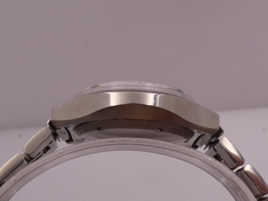 Omega Genève Electronic F300 Hz Diapason Chronometer Day-Date Oversize 40mm Acciaio Anno 1973 - immagine 13