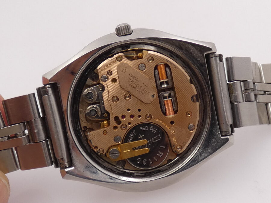 Omega Genève Electronic F300 Hz Diapason Chronometer Day-Date Oversize 40mm Acciaio Anno 1973 - immagine 17