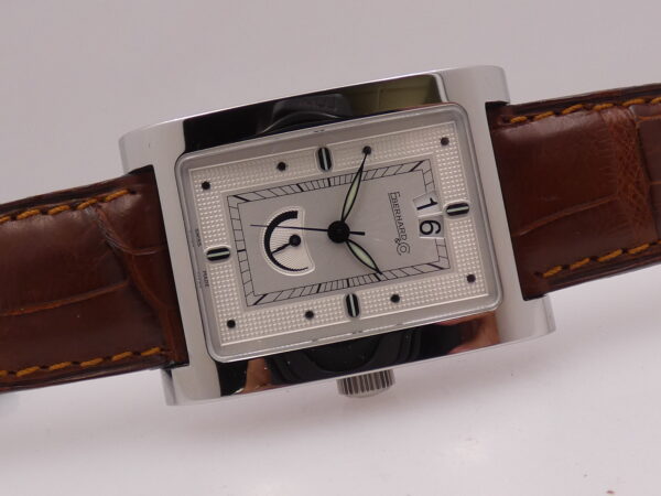 Eberhard & Co. Les Grandes Courbées Gran Data Reserve De Marche NEW BOX&PAPERS Automatico Acciaio