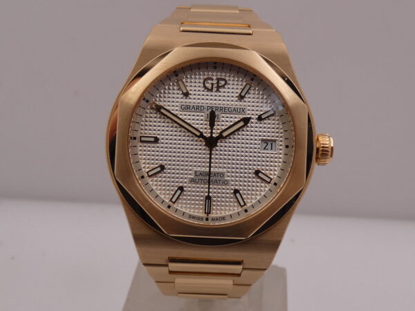 Untouched Girard Perregaux Laureato 38mm Automatic Oro Rosa 18Kt With PAPERS LIKE NEW Anno 2019 Never Polished