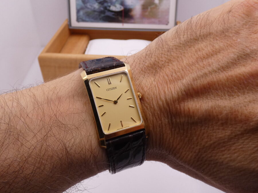 Citizen N.O.S Tank Ultra Thin Rectangular Oro 18Kt NEW OLD STOCK With BOX Leaf Hands ANNI '90 - immagine 10