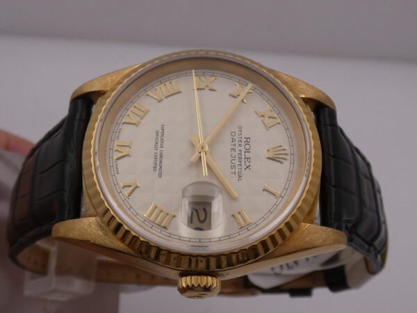 Rolex Datejust 36 16238 Pyramid Dial Oro Massiccio 18Kt ANNO 1989 Automatico