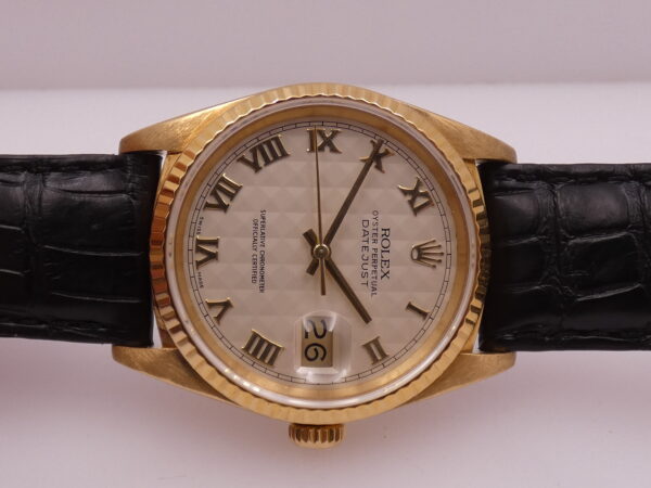 Rolex Datejust 36 16238 Pyramid Dial Oro Massiccio 18Kt ANNO 1989 Automatico