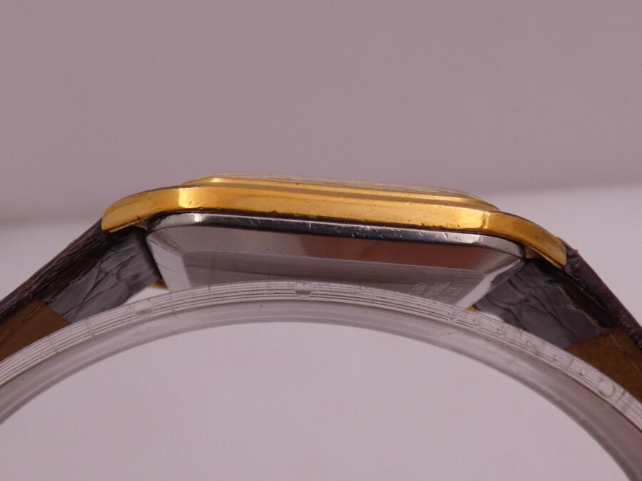 Zenith Square Golden Dial 18Kt Gold Filled Caliber 30.5 Hand Winding Years 70's - immagine 11