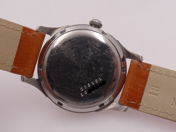 Universal Genève Monodatic Honeycomb Dial Automatic Bumper Cal.138 Steel Years '50s