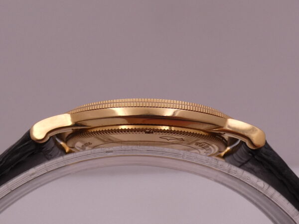 Jaeger-LeCoultre Gentilhomme 18k Rose Gold BOX&PAPERS Year 1995 TOP CONDITION Hand Winding Ref. 152.2.81