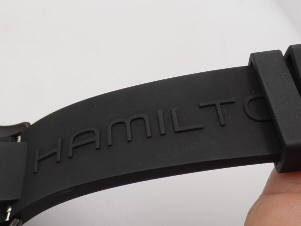 Hamilton Khaki Field King Chronograph Day-Date 42mm H64656351 Automatic Steel NEW Never Worn