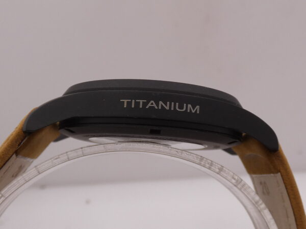 Hamilton Khaki Field Titanium H706655 NUOVO Anno 2023 BOX&PAPERS Automatico