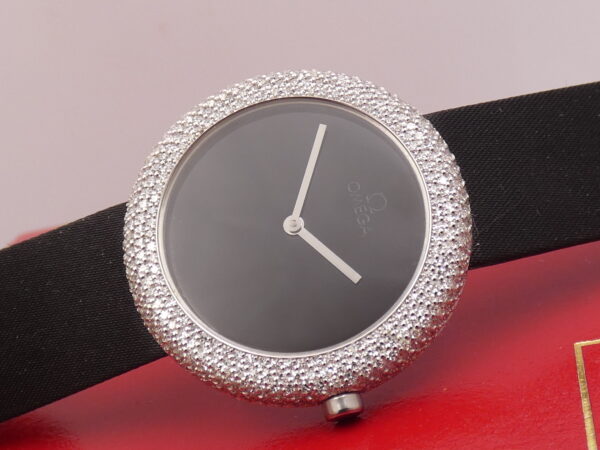 Omega Art Collection Oro Bianco 18KT 1.55ct FULL DIAMONDS N.O.S.BOX&PAPERS Anno 1986