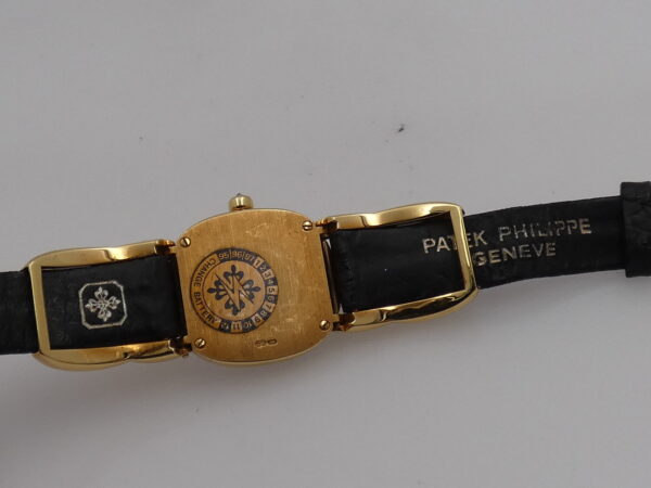 Patek Philippe Golden Ellipse 4831 Factory Diamonds Bezel Oro Massiccio 18Kt Bellissimo Orologio Lady 90's