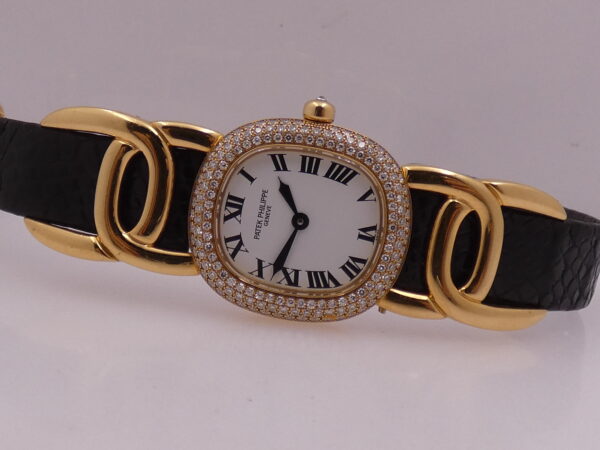 Patek Philippe Golden Ellipse 4831 Factory Diamonds Bezel Oro Massiccio 18Kt Bellissimo Orologio Lady 90's