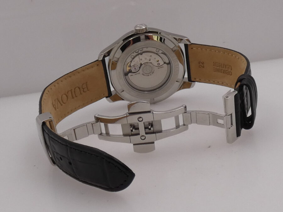 Bulova Wilton GMT 96B385 LIKE NEW BOX&PAPERS Anno 2022 Automatico Acciaio - immagine 13