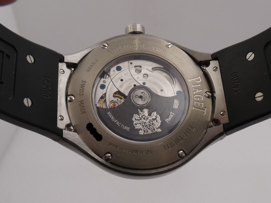 Piaget Polo FortyFive 45mm P10605 Titanio & Acciaio Automatico Black Dial Calibro 800P - immagine 15