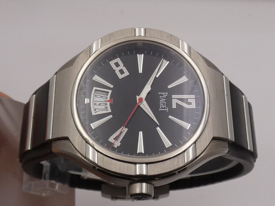 Piaget Polo FortyFive 45mm P10605 Titanio & Acciaio Automatico Black Dial Calibro 800P - immagine 3