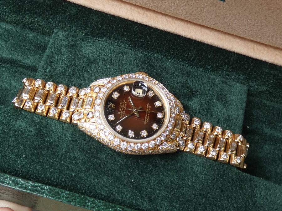 Rolex Datejust Lady 69138 Red Vignette Dial FULL Diamonds Oro Massiccio 18Kt ANNO 1982 Automatico - immagine 5