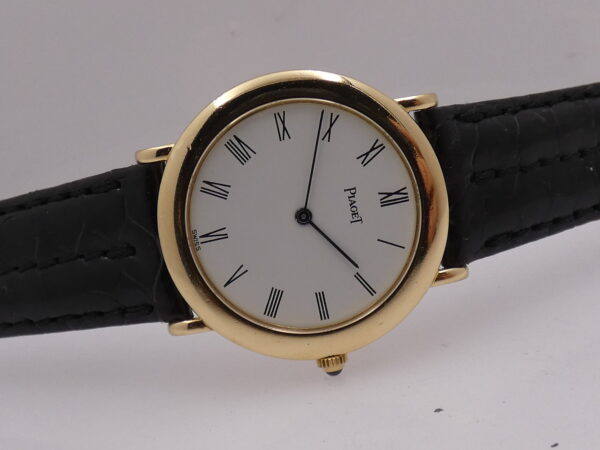 Piaget Classic Ultra Thin Mid-Size 29mm Oro Pieno 18Kt SERVICED Manuale ANNI '80s Ref.9048