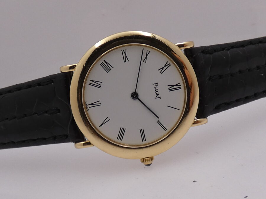 Piaget Classic Ultra Thin Mid-Size 29mm Oro Pieno 18Kt SERVICED Manuale ANNI '80s Ref.9048 - immagine 7