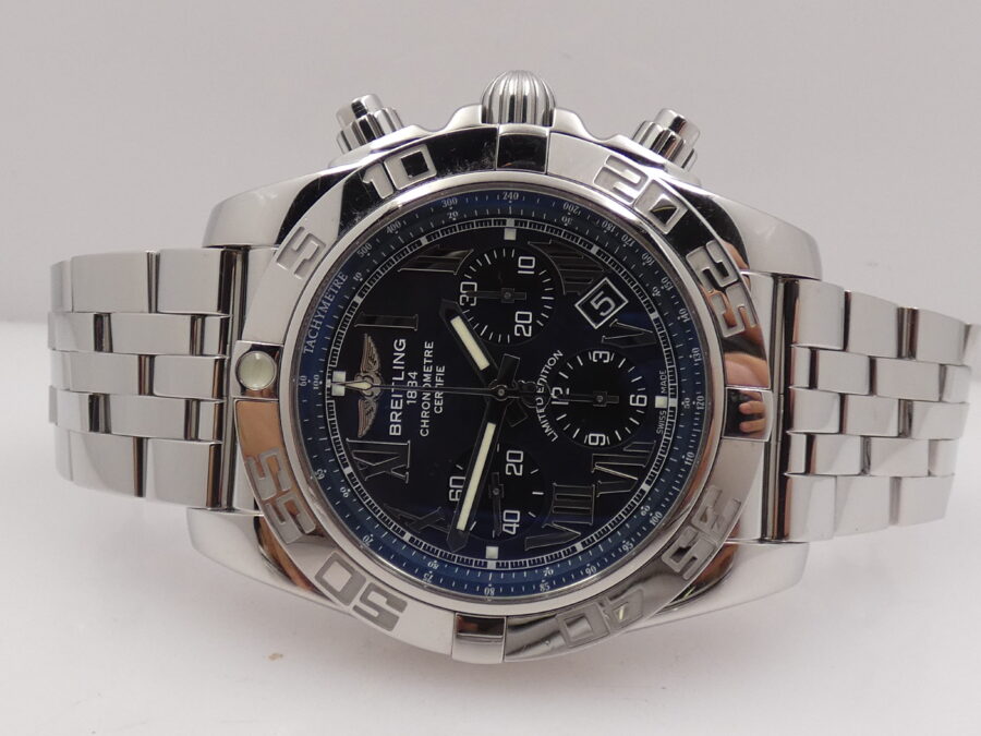 Breitling Chronomat Chronometre AB01111 Mop Dial With PAPERS Japan Limited Edition 500pcs anno 2018 - immagine 4
