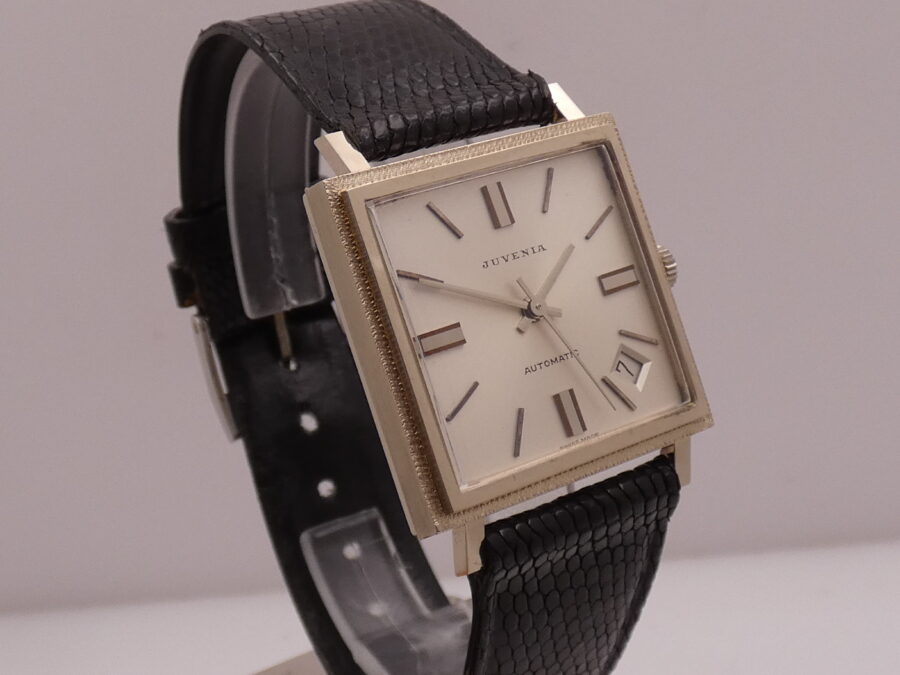 Juvenia New Old Stock 18Kt White Solid Gold Automatico Date Bark Bezel Anni'70 Never Worn - immagine 11