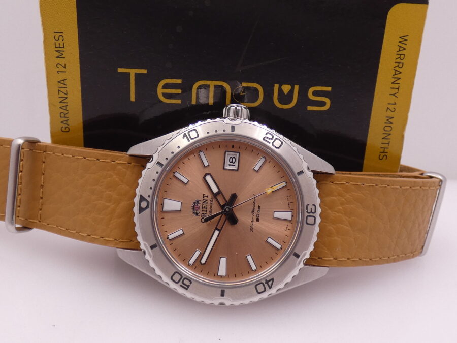Orient Mako Sport Diver 40mm Automatico BOX&PAPERS LIKE NEW Salmon Dial Ottobre 2024 Acciaio - immagine 2