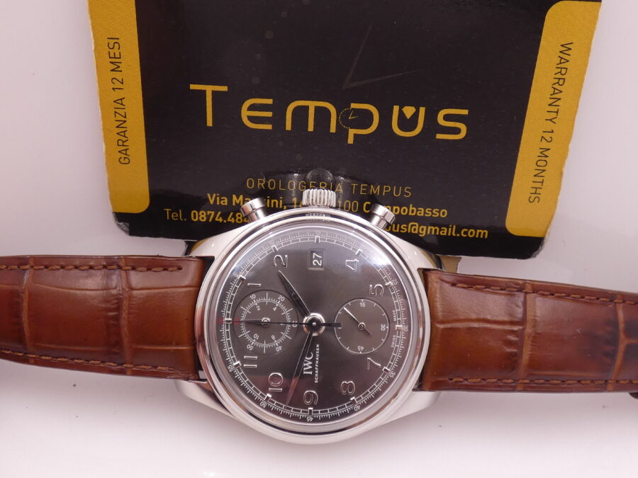 Cronografo IWC Portuguese Classico 42mm Automatico Acciaio Grey Dial IW390404 - immagine 2