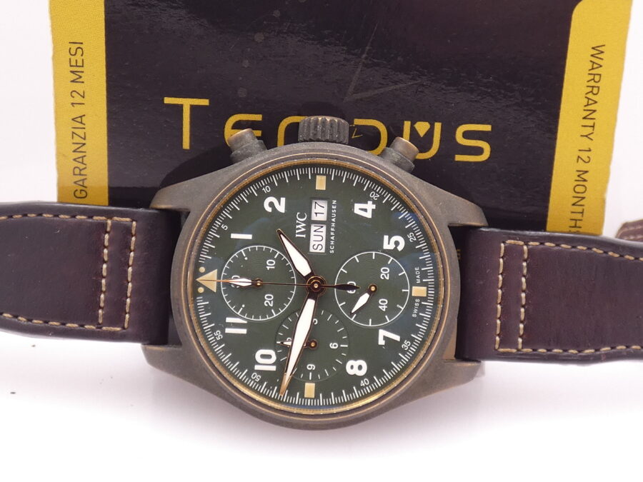 Cronografo IWC Pilot Spitfire Day-Date Bronze With PAPERS Automatico Acciaio 2021 Ref. IW387902 - immagine 2
