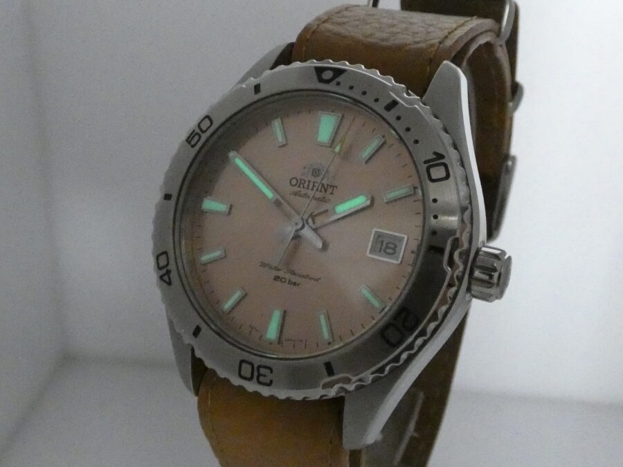 Orient Mako Sport Diver 40mm Automatico BOX&PAPERS LIKE NEW Salmon Dial Ottobre 2024 Acciaio - immagine 11