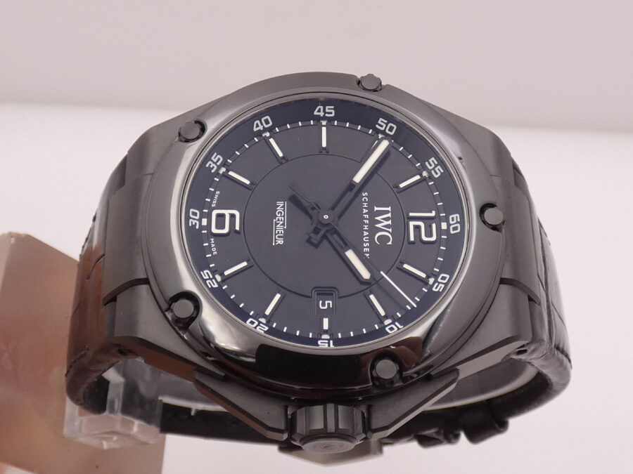 IWC Ingenieur AMG Black Series Ceramic LIKE NEW With PAPERS Anno 2019 Automatico Date Ref. IW322503 - immagine 4