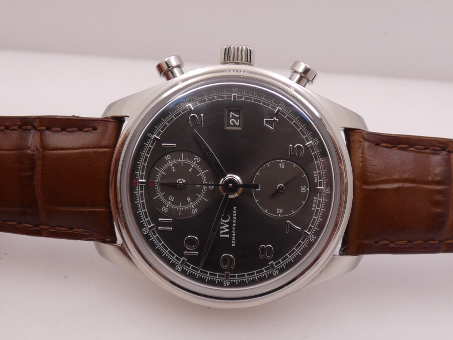 Cronografo IWC Portuguese Classico 42mm Automatico Acciaio Grey Dial IW390404 - immagine 4